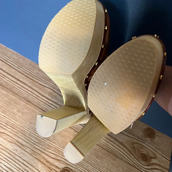 Veronica Beard Cognac Leather Wood Platform Heeled Mules Clogs Womens 10 Alek - Picture 11 of 15